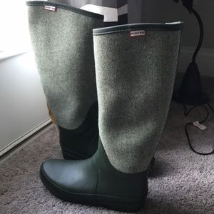 Hunter tall boots w tweed fabric(limited edi)Size9